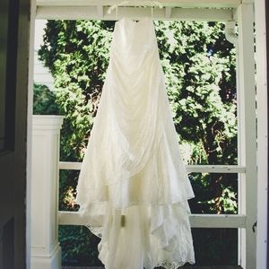 Wedding dress